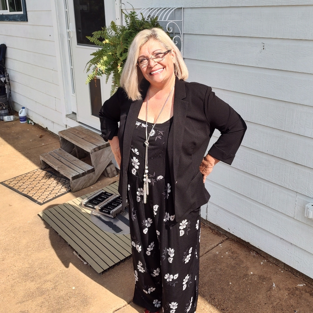 Meet your Posher, Kelly